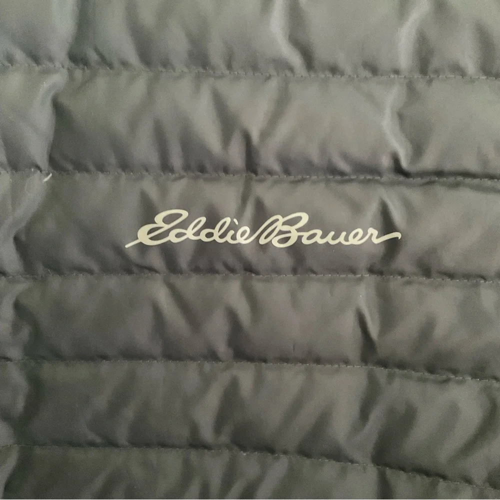 Eddie Bauer CirrusLite EB650 XL Down Vest. Like new. - Picture 3 of 8